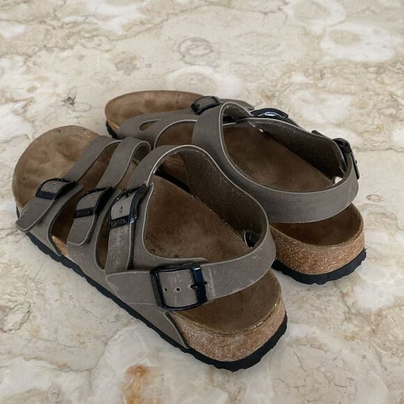BIRKENSTOCK Birki’s Ellice 3 Strap Sandals - Picture 13 of 15